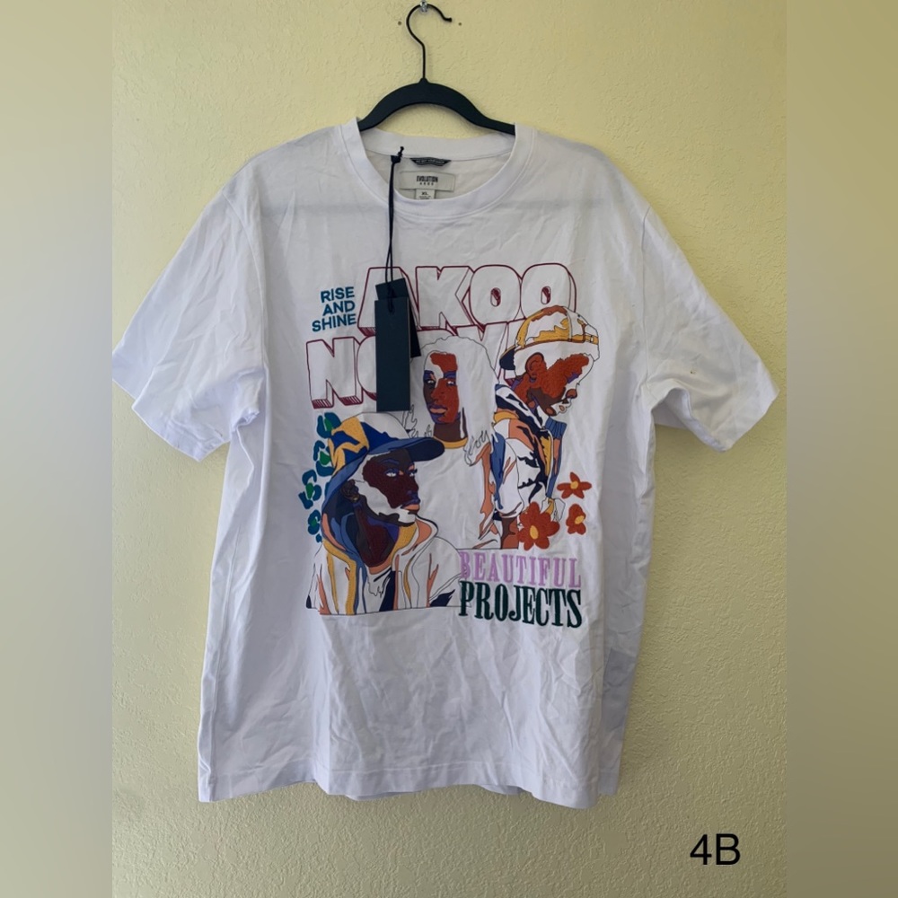 Akoo Men Groovy SS Groovy Knit Short Sleeve Tshirt Size Xl Color White
